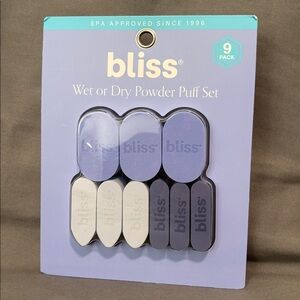 NIP Bliss 9 Pack Wet or Dry Powder Puff Set